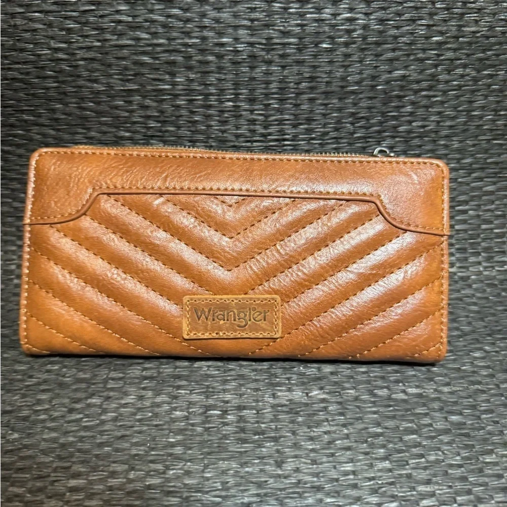 Wrangler Tan Quilted Women's Wallet